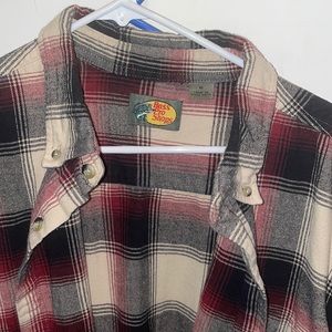 Like new XL Bass Pro button up flannel shirt